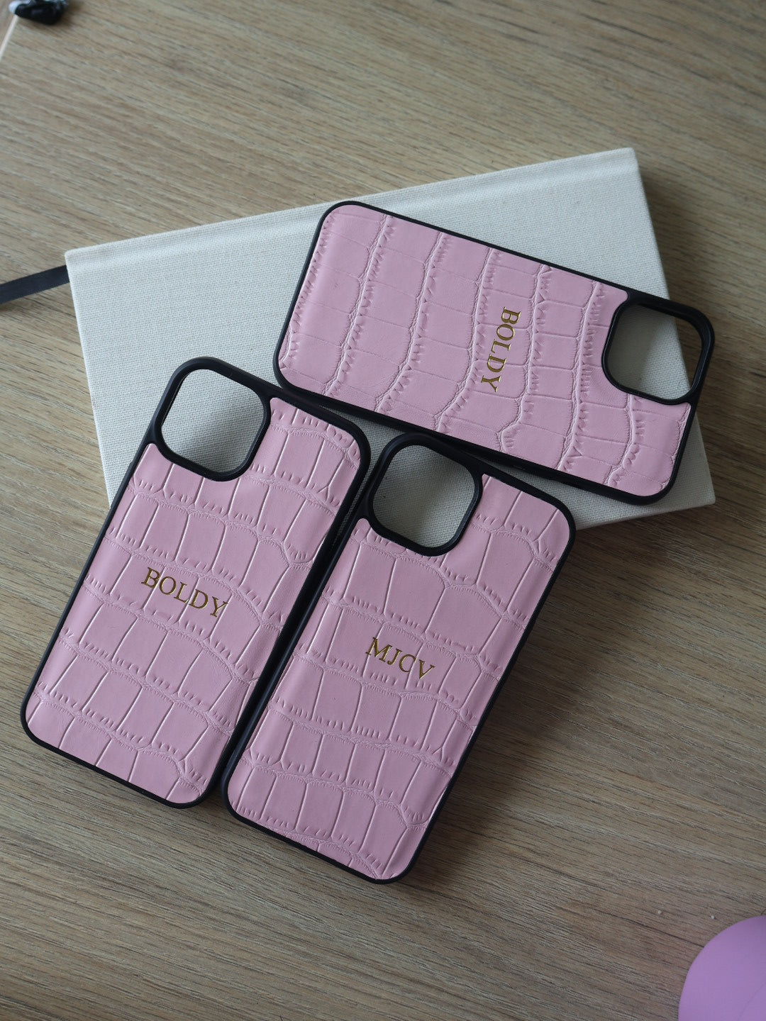 Cocodrile Case rosado
